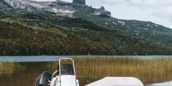 Comment réussir l’entretien de votre moteur de bateau Kobelt dans le Gard ?